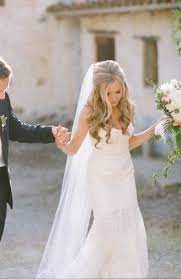 26 Trendy Wedding Hairstyles For Long Hair With Vail Veils Half Up Half Down Wedding Hairstyles For Long Hair Wedding Hair Down Wedding Hairstyles With Veil