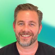 A client fired their $10K/month agency and then they hired me for $2.5K.  They weren't spending too little. Or lacking creatives. They just couldn't  answer this 1 simple question: (this was… |