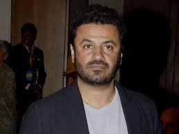 Why did Vikas Bahl break down