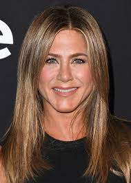 This was rachel's original look! Jennifer Aniston S Hairstylist On Why The Rachel Is Still Trending Beauty Crew