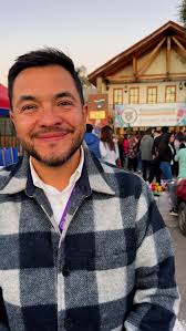 En este Día del Técnico Profesional compartimos una jornada muy especial en  nuestra comuna: partimos con una demostración de nuestros jóvenes en el  Liceo Gregorio Morales Miranda de Hospital y ...