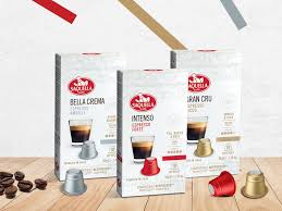 Barista quality capsule coffee machines. Home Saquella