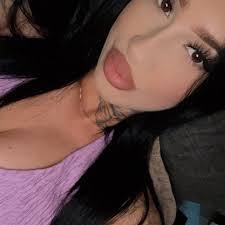 Krystal Llamas's Instagram, Twitter & Facebook