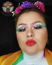 Dulce Camargo's Instagram, Twitter & Facebook