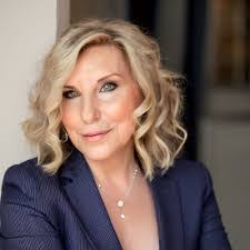 Natasha Chau's Instagram, Twitter & Facebook