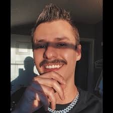 Who are recommended tattoo artists in Fairbanks, Alaska for geometric type  designs?