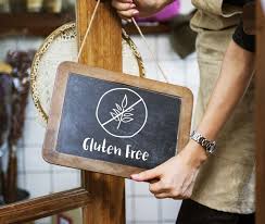 Quelli indicati come a rischio potrebbero essere venuti a contatto durante la loro lavorazione con sostanze contenenti glutine e quindi occorre fare particolare attenzione agli ingerdienti indicati sul prodotto; Alimenti Senza Glutine