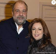 J'expose peu ma vie privée parce que cela ne regarde que moi, mais il s'avère. Eric Dupond Moretti Amoureux Il Evoque Sa Tendre Relation Avec Isabelle Boulay Purepeople