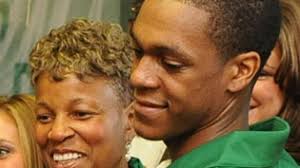 Swish! Allen's jumpshot music to his mom's ears