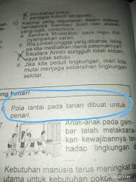 Pola lantai dalam tarian yang dilakukan oleh seorang penari disebut pola lantai tari. Pola Lantai Pada Tarian Dibuat Untuk Penari Brainly Co Id