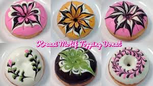 Glaze coklat 2 bahan #bakingdiary enak lainnya. Trik Sederhana Tutorial Menghias Donat Menggunakan Glaze Simple Dan Cantik Kreasi Topping Donat Cara Mudah Di 2021 Rabab Minangkabau
