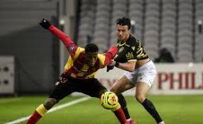 We found streaks for direct matches between nantes vs lens. Lens Nantes Lens A Depose Une Reserve Pour La Forme Qui Ne Sert A Rien Sur Le Fond