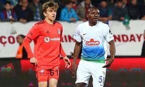 .bir süre sahalardan uzak kalan rıdvan yılmaz ile antrenmanda sakatlık geçiren oğuzhan özyakup'un tedavileri de sona erdi. Ridvan Yilmaz Forma Icin Calisiyor Gundembesiktas Com