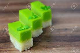 Bahan resepi seri muka istimewa : Kuih Talam Oder Kuih Seri Muka Traditioneller Malaysischer Nyonya Sussen Kuchen Auch Bekannt Als Pandan Kokosnuss Geschichteten Kuchen Lizenzfreie Fotos Bilder Und Stock Fotografie Image 55951494