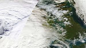 Frank of ireland est une série tv de brian gleeson et domhnall gleeson avec brian gleeson (frank marron), domhnall gleeson (doofus). Thousands Without Power As Storm Frank Batters Ireland