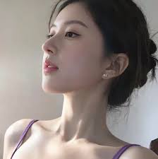 🍉 #ZhaoLusi and #YangChaoyue are set to play the dual female leads. Who  are your picks for the first and second female leads? 🤔