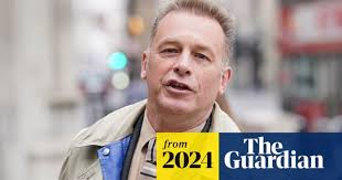 Chris Packham given bodyguard for BBC Winterwatch after 'threats' :  r/unitedkingdom