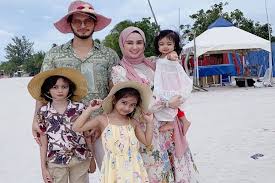 Jumana nagarwala's from last week. Gara Gara Nak Cantik Wawa Zainal Tunai Hasrat Anak Pakai Gigi Palsu Pada Usia 6 Tahun Hiburan Mstar