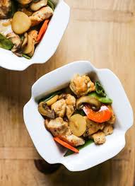 Moo Goo Gai Pan Chinese Chicken And Mushroom Stir Fry Healthy Chinese Recipes Chicken Recipes Chinese Vegetables