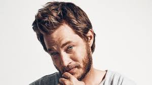 15 july 1979 birth place: Vikings Star Travis Fimmel Meet The Victorian Farm Boy Dazzling Hollywood