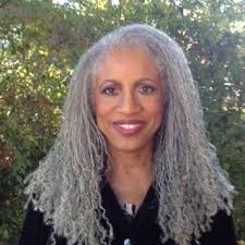 Lorenza Mitchell (pukeginia)