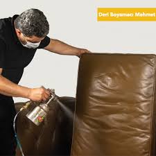 Deri araba koltuklarında oluşan yırtık onarım kiti ile tamir edilemeyecek boyutlardaysa yama uygulaması yapmak gerekebilir. Deri Koltuk Boyama