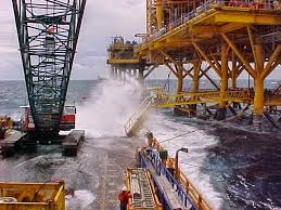 17 pekerjaan gaji paling tinggi tanpa kelulusan ijazah. Gaji Pekerja Pelantar Minyak