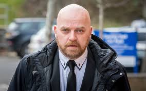 COMMUNITY ORDER FOR MAN FOUND WITH KNIFE AND IMMITATION FIREARM IN CAR