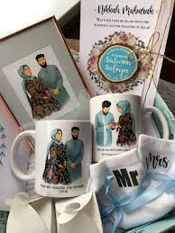 It's full of the most unique wedding gifts you've ever seen. Wedding Gift Nikah Gift Islamic Wedding Gift Wedding Gift Hampers Wedding Gifts Packaging Handmade Wedding Gifts