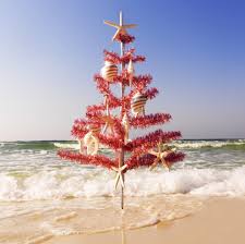 However, during the christmas season, vacationers can take advantage of christmas deals as well as all of the unique shops along the grand strand. Christmas Tree Lightings And Parades North Myrtle Beach Blog