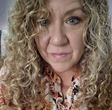 how to get a ride to Onyx, CA from highway 178 crossing