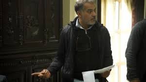 وروى ابن أبي حاتم وابن جرير من حديث ابن علية ، عن هذا لفظ ابن أبي حاتم. ÙˆÙØ§Ø© Ø§Ù„Ù…Ø®Ø±Ø¬ Ø§Ù„Ø³ÙˆØ±ÙŠ Ø­Ø§ØªÙ… Ø¹Ù„ÙŠ ÙÙŠ Ø§Ù„Ù‚Ø§Ù‡Ø±Ø© Ø§Ù„ØªØºØ±ÙŠØ¨Ø© Ø§Ù„Ø£Ø®ÙŠØ±Ø©