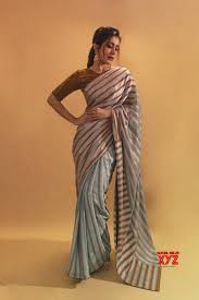 Rashi khanna in cotton saree with chinese collar neck blouse. Actress Rashi Khanna Latest Glam Stills In A Saree Social News Xyz