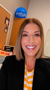 Thank you for following us and the big move to our new HSN studios! But you  had QUESTIONS!! So here ya go: all your questions answered in 90 seconds or  less! #lovehsn #lovemyjob #hsn #qvc #hsnnorth ...