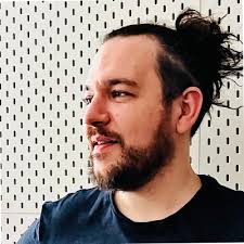 Dear recruiters When I receive message for the position “UX/UI Artist” I…