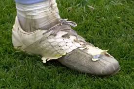 France have to start grealish. Jack Grealish Tragt Zerfetzte Nike Schuhe In Entscheidenden Playoffs Fur Premier League Hier Erfahrst Du Warum Nur Fussball