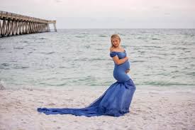 Creative family beach picture ideas. 10 Creative Beautiful Maternity Photo Shoot Ideas Erin Spence Photography