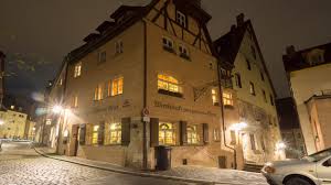Jetzt online bestellen oder reservieren & abholen in ihrem fachcentrum. Wirtschaft Zum Goldenen Geier Startseite Nurnberg Speisekarte Preise Restaurant Bewertungen Facebook