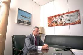 In kliniken werden ffp2 masken dann getragen, wenn die ärzte, das pflegepersonal oder auch die patienten einem hustenkontakt ausgesetzt sind. P4g6lzduzg N M