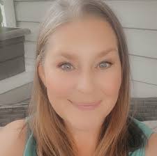 Lemon tree has flowers with jasmine type fragrance 😊