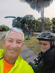 Monday, December 9th I loaded up my Aventure 2 and drove to Saint  Petersburg for a ride