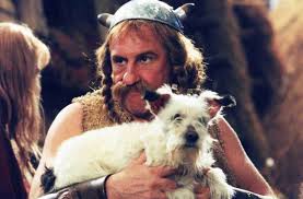 Par ailleurs, le gouverneur de condate, garovirus, mentionne le nom du traiteur ayant organisé la première orgie : Asterix Et Obelix Contre Cesar Tf1 Claude Zidi Sans Depardieu On N Aurait Pas Fait Le Film