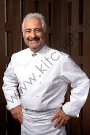 Michel bras est l'un des plus grands chefs cuisiniers français. Liste Des Chefs 3 Et Restaurants Guide Michelin 2017