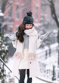 Snow Day Winter Outfit Extra Petite Boston Blog Snow Day Outfit White Winter Fashion Winter Fashion Outfits