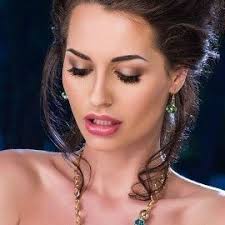 makeup by jill carman (makeupbyjillcarman)