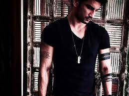 Madewell tees are so soft and. Best Plain Black T Shirts For Men Which Redefine Vogue