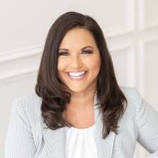 Randi Morgan's Instagram, Twitter & Facebook