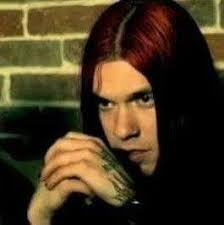 Brent's backing vocals are so much more pleasant to listen to over Donna's 