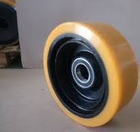 Forklift Reach Truck Polyurethane Wheels Linde 0039903512 0039933800 0039903515 85X60-55 230X90 150X48-55