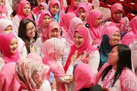 Uang suap itu untuk membantu jepak holdings mendapatkan kontrak kerja. Rosmah Kena Boo Video Video Abang Joe Jufazli Membawang Lagi Dedah Rosmah The Loans For The Terrible Credit Folks Are Definitely Far Superior Than Every Other Short Term Loan